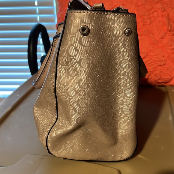 Women guess bag - Picture 3 of 5